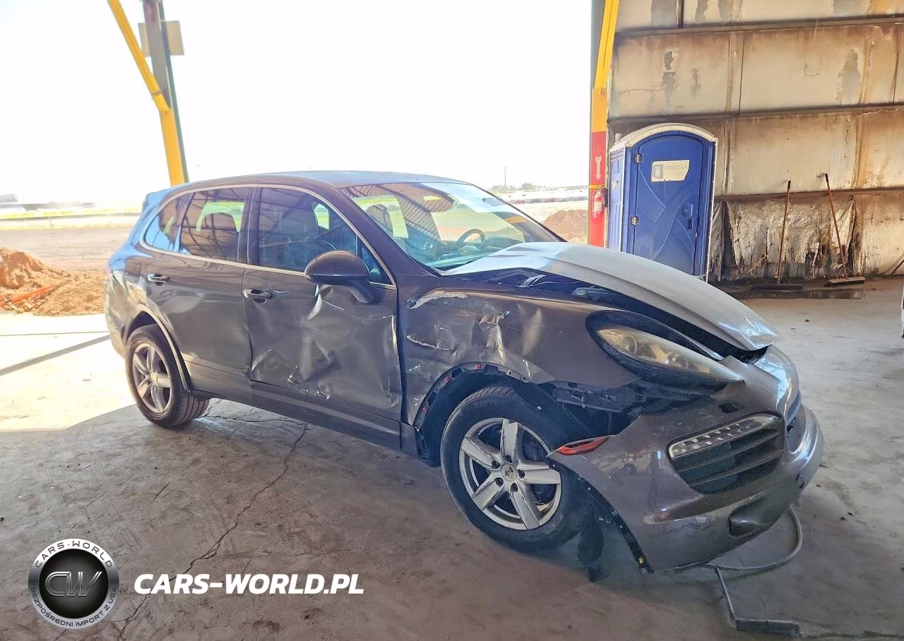 2012 Porsche Cayenne VIN:WP1AA2A28CLA03758 - 4
