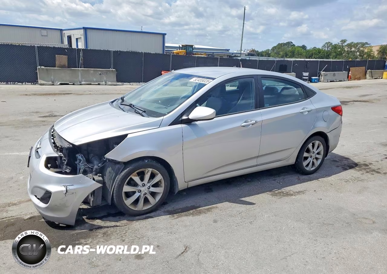 2013 Hyundai Accent Gls