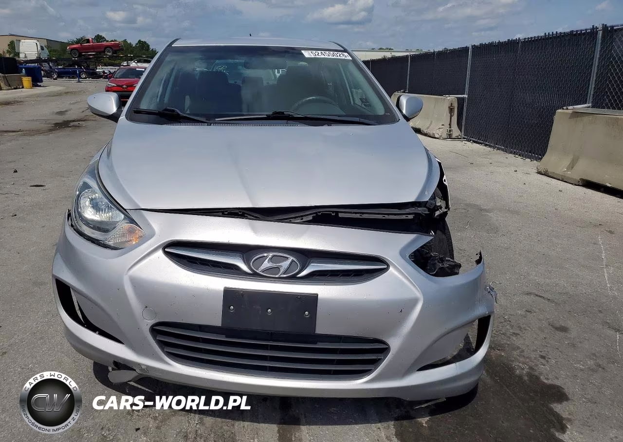 2013 Hyundai Accent Gls VIN:KMHCU4AE8DU578215 - 5