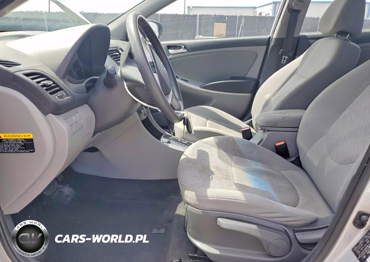 2013 Hyundai Accent Gls VIN:KMHCU4AE8DU578215 - 7