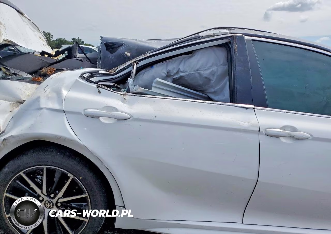 2024 Toyota Camry Se Night Shade VIN:4T1G31AK0RU076475 - 10