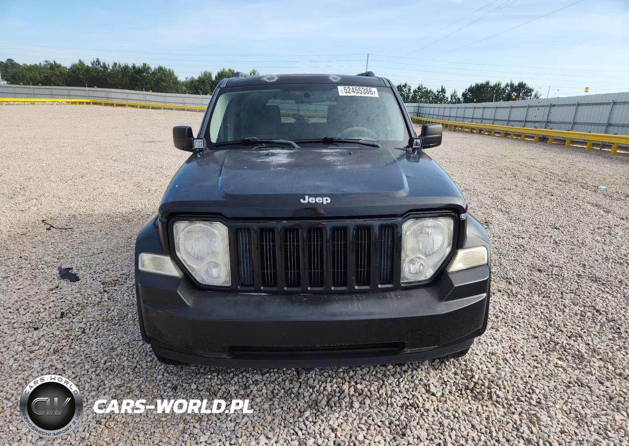 2008 Jeep Liberty Sport VIN:1J8GP28K48W256588 - 5