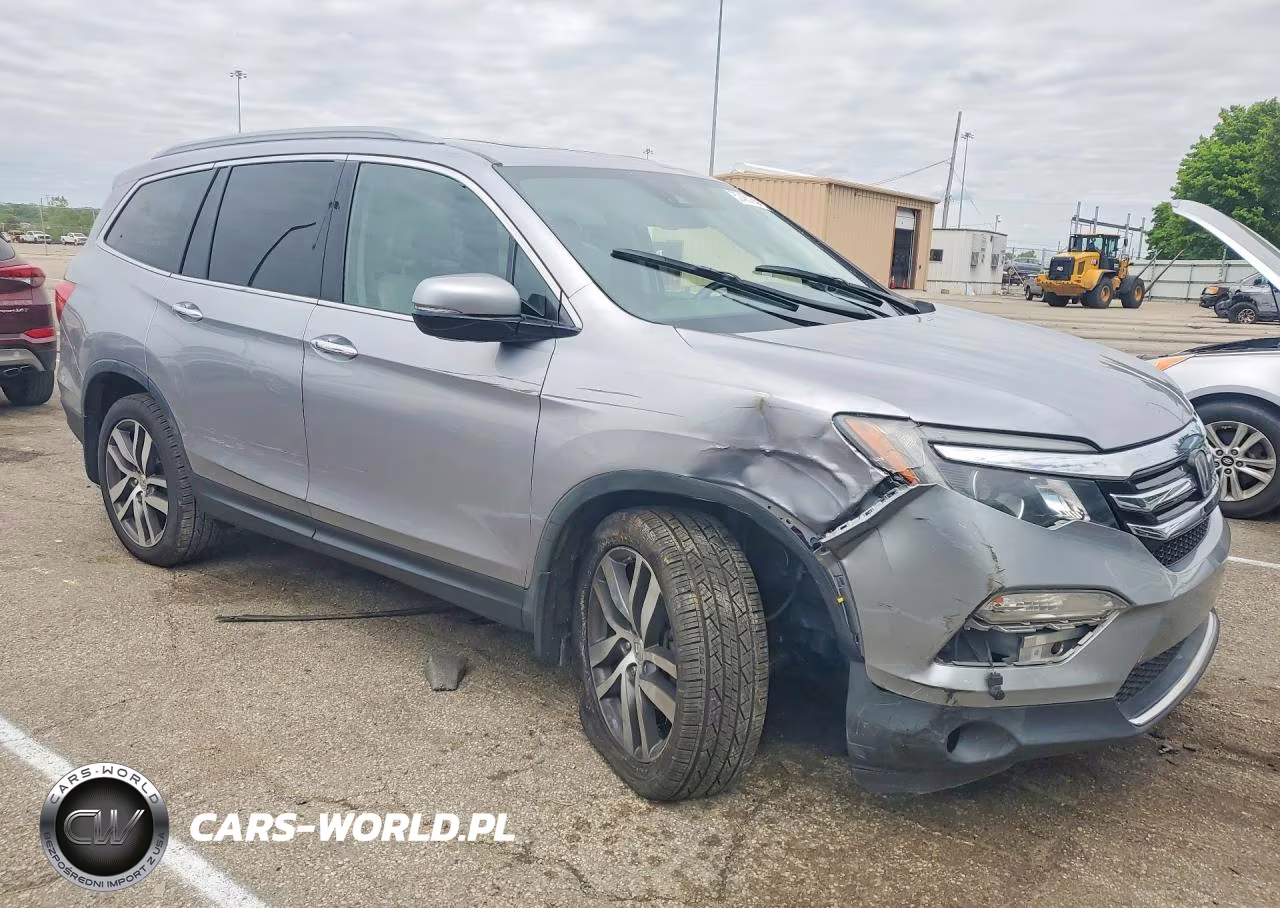 2017 Honda Pilot Elite VIN:5FNYF6H07HB049119 - 4