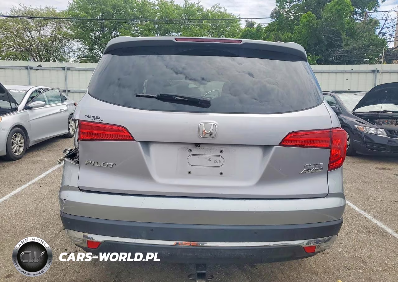 2017 Honda Pilot Elite VIN:5FNYF6H07HB049119 - 6