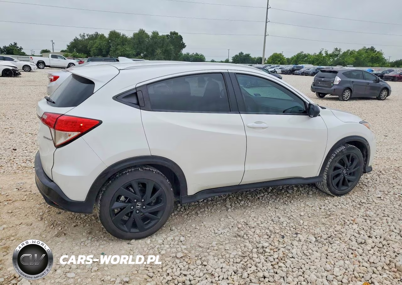 2022 Honda Hr-V Sport VIN:3CZRU5H12NM724213 - 3