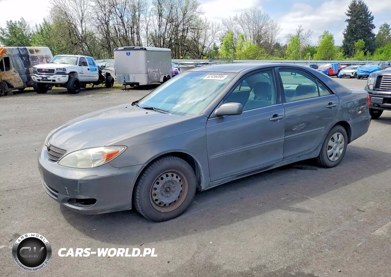 2004 Toyota Camry Le