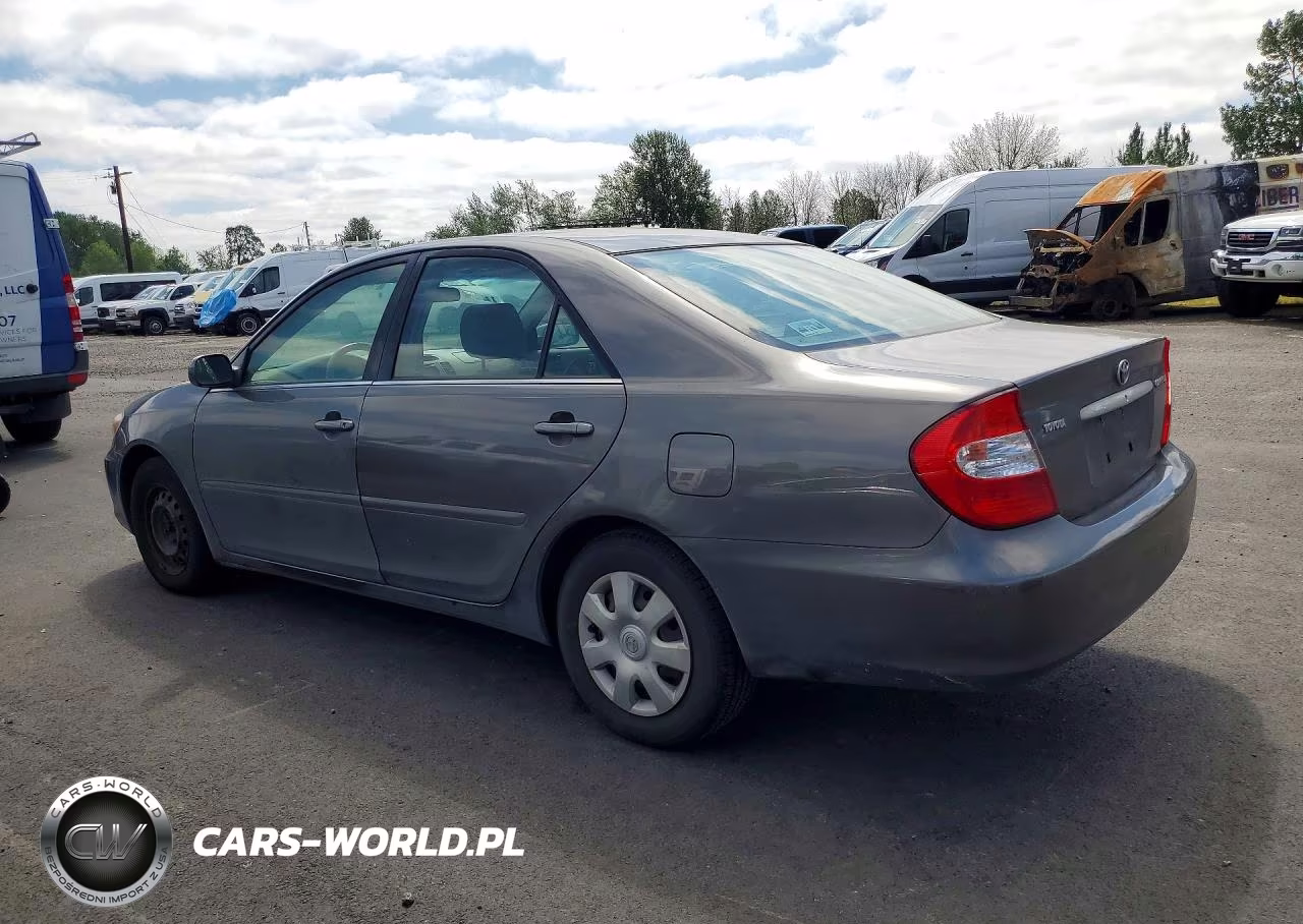 2004 Toyota Camry Le VIN:JTDBE32K740272562 - 2