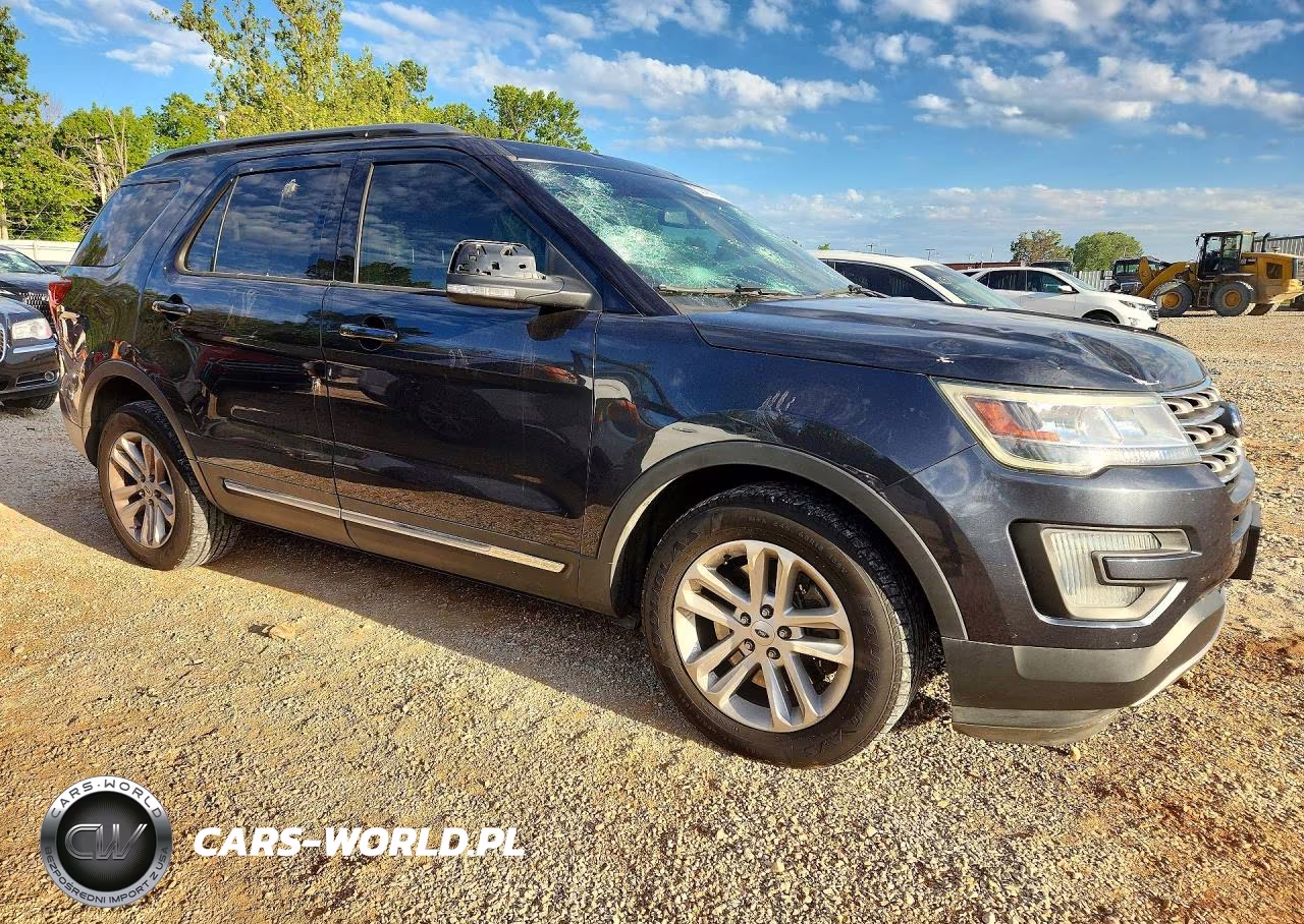 2017 Ford Explorer Xlt VIN:1FM5K7D80HGB89885 - 4