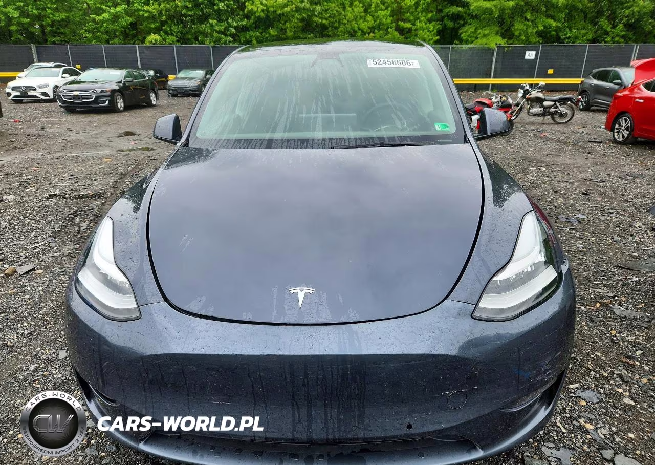 2021 Tesla Model Y VIN:5YJYGDEE1MF248050 - 5