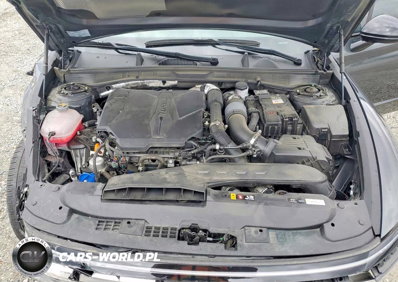 2025 Hyundai Sonata N Line VIN:KMHL54JC2SA504072 - 11