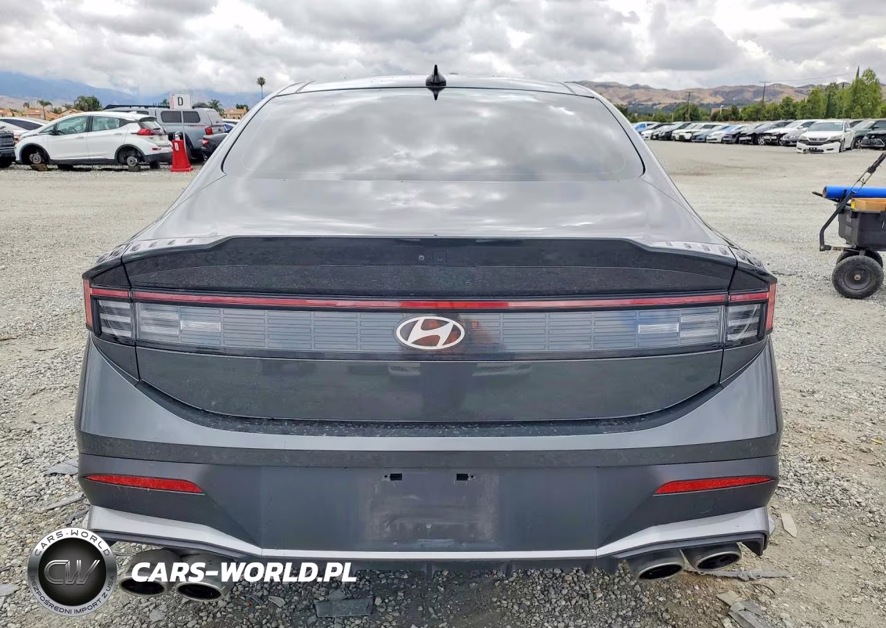 2025 Hyundai Sonata N Line VIN:KMHL54JC2SA504072 - 6