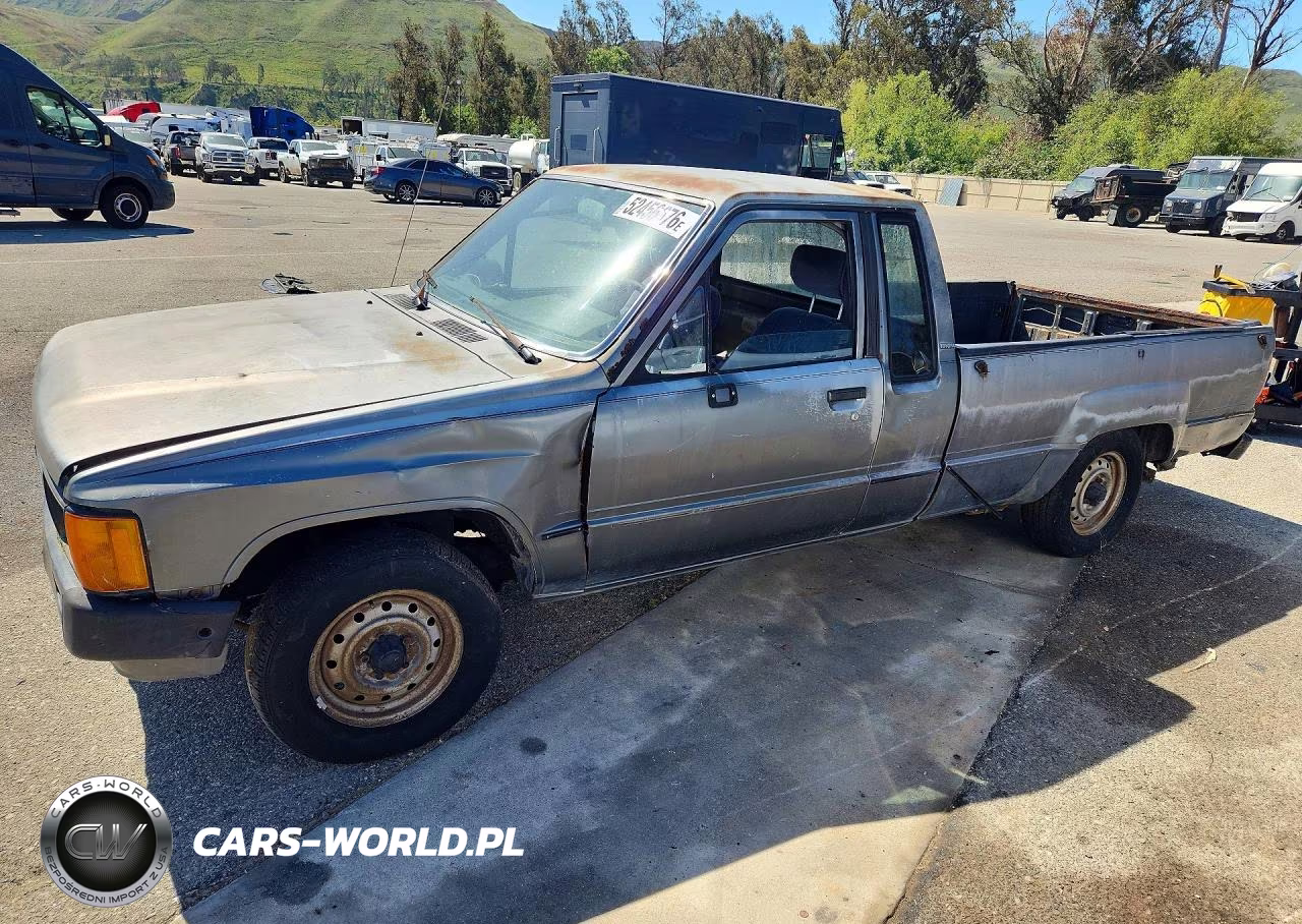 1986 Toyota Pickup Xtracab Rn70 Dlx