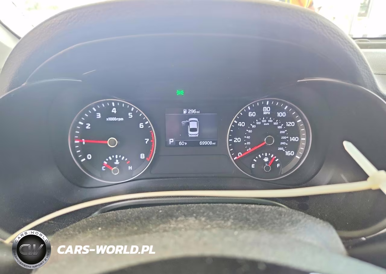2020 Kia Forte Lxs VIN:3KPF24AD7LE197564 - 9