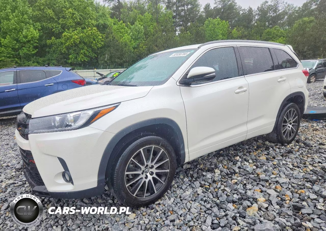 2018 Toyota Highlander Se – zdjęcie 1 z 13