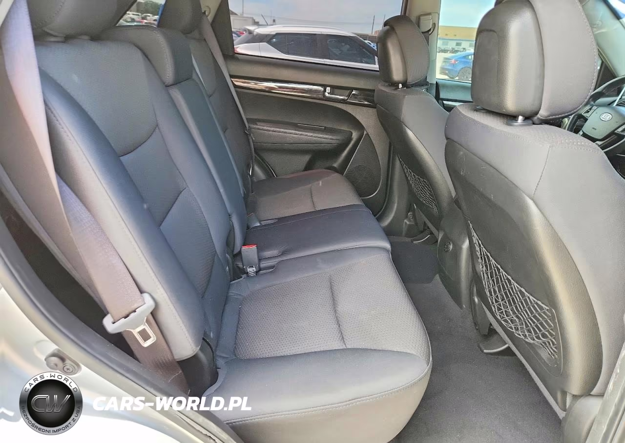 2011 Kia Sorento Lx VIN:5XYKT3A10BG132309 - 10