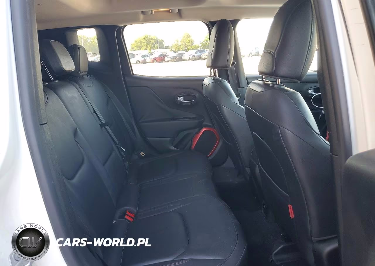 2016 Jeep Renegade Trailhawk VIN:ZACCJBCT7GPE18829 - 11