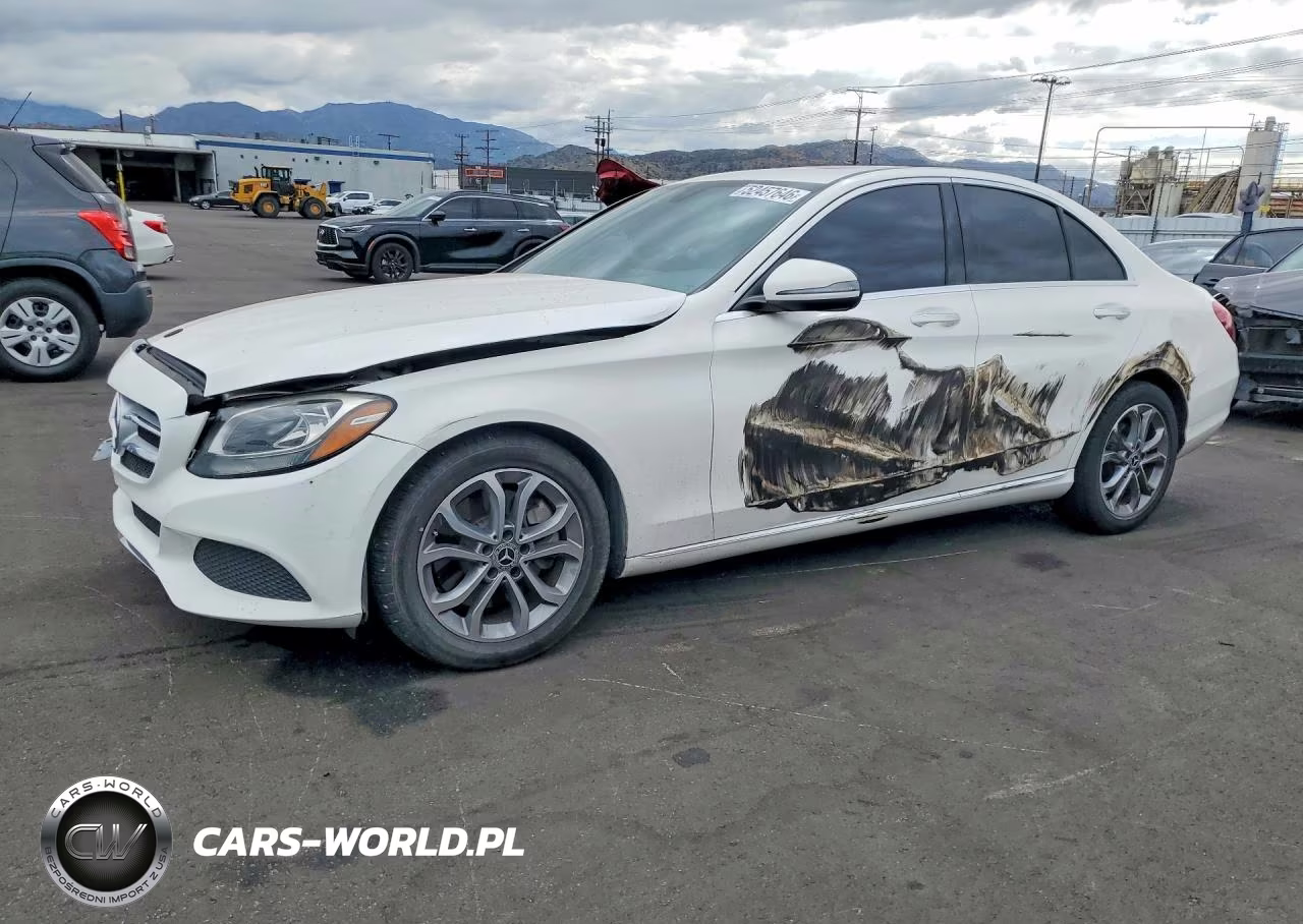 2018 Mercedes-Benz C 300