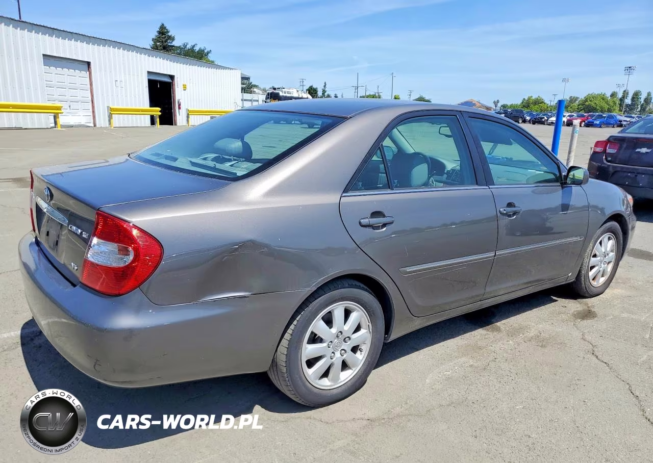 2004 Toyota Camry Xle V6 VIN:4T1BF30K54U583069 - 3