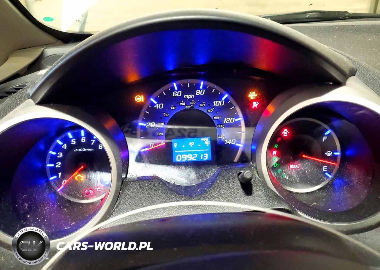 2013 Honda Fit VIN:JHMGE8H39DC080415 - 9