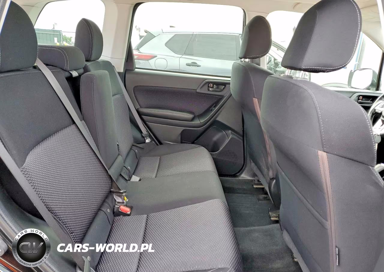 2018 Subaru Forester 2.5I Premium VIN:JF2SJAEC9JH439765 - 11