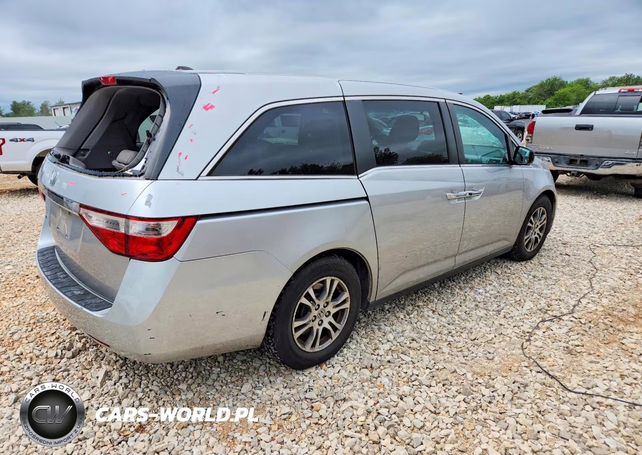 2012 Honda Odyssey Exl VIN:5FNRL5H67CB010745 - 3
