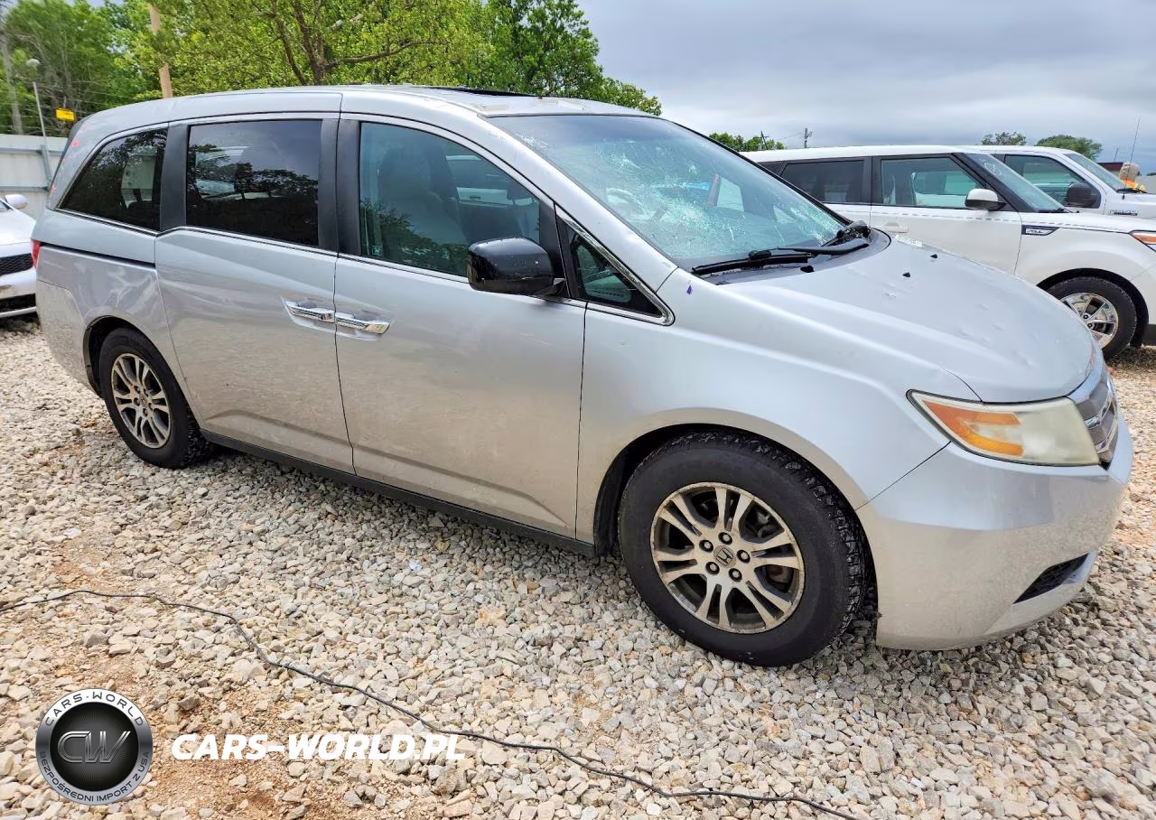 2012 Honda Odyssey Exl VIN:5FNRL5H67CB010745 - 4