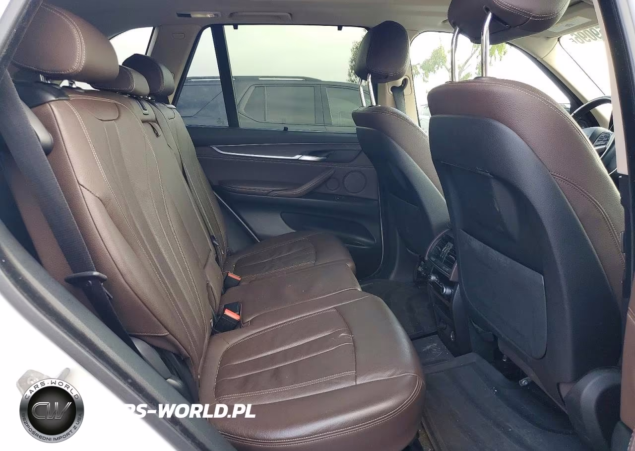 2015 BMW X5 xDrive35I VIN:5UXKR0C53F0K56033 - 11