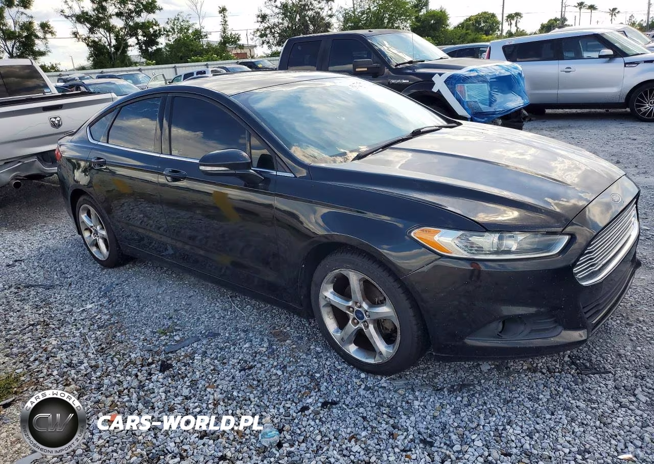 2015 Ford Fusion Se VIN:3FA6P0H74FR199740 - 4