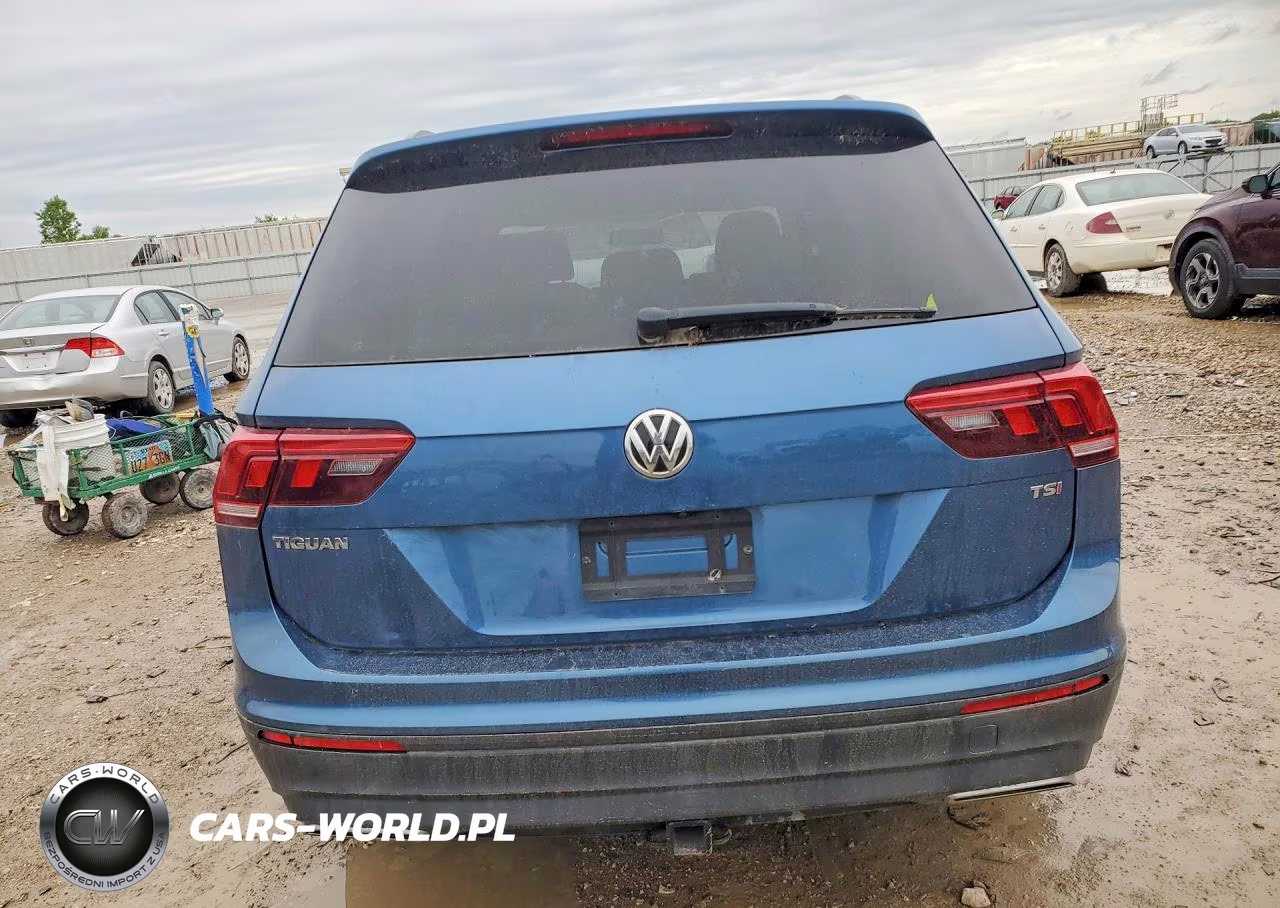 2018 Volkswagen Tiguan S VIN:3VV1B7AX7JM108621 - 6