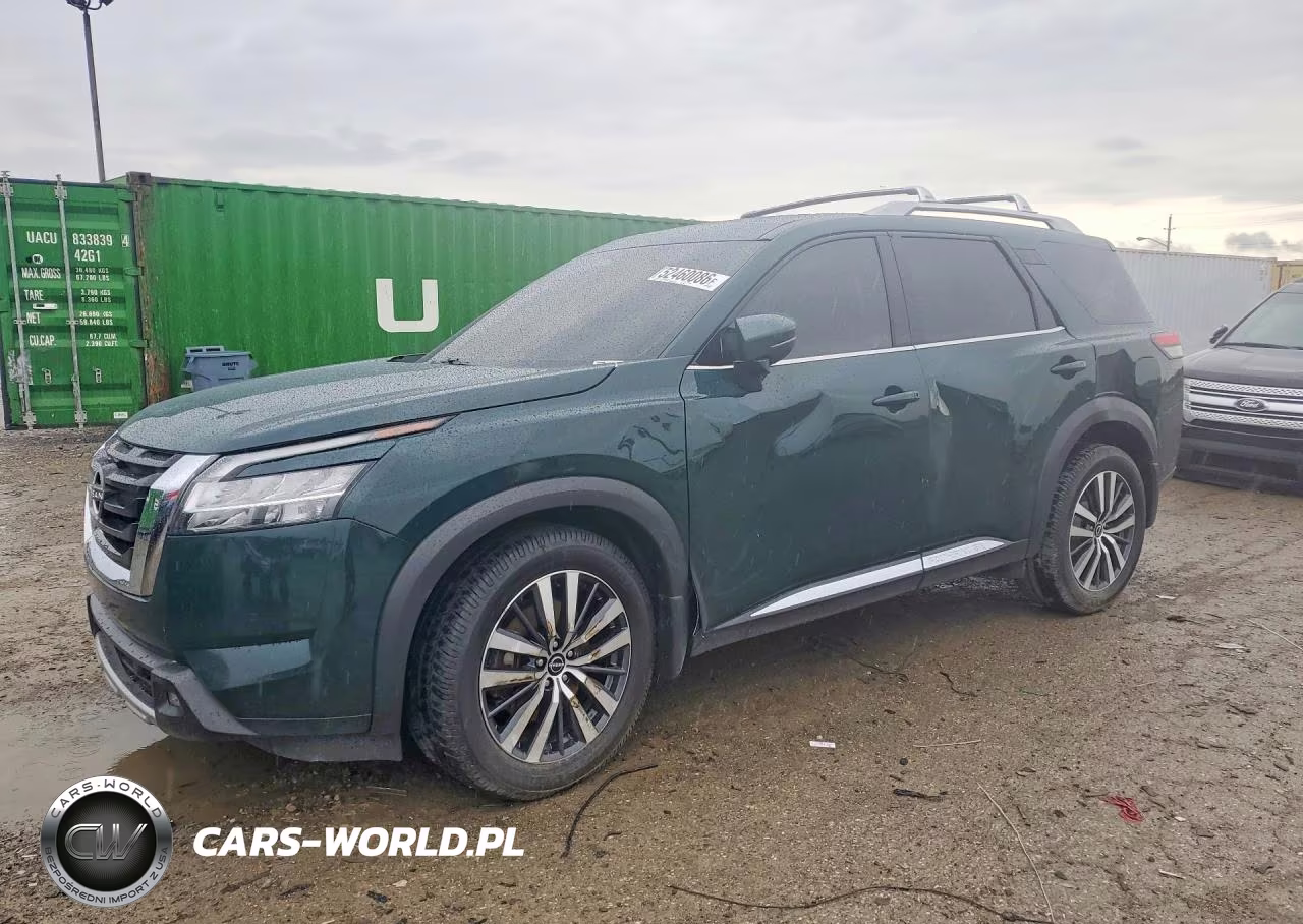 2022 Nissan Pathfinder Platinum