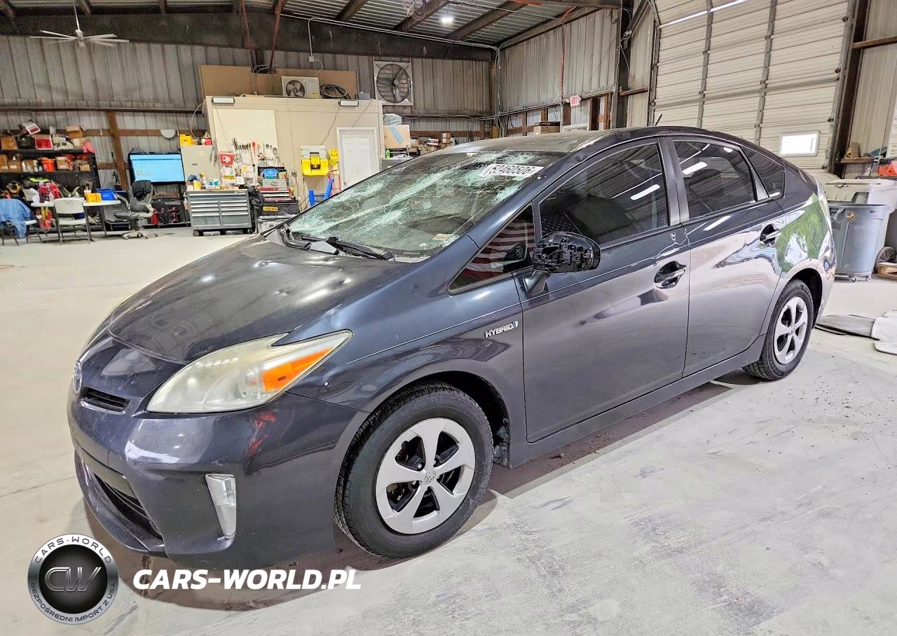 2013 Toyota Prius Two