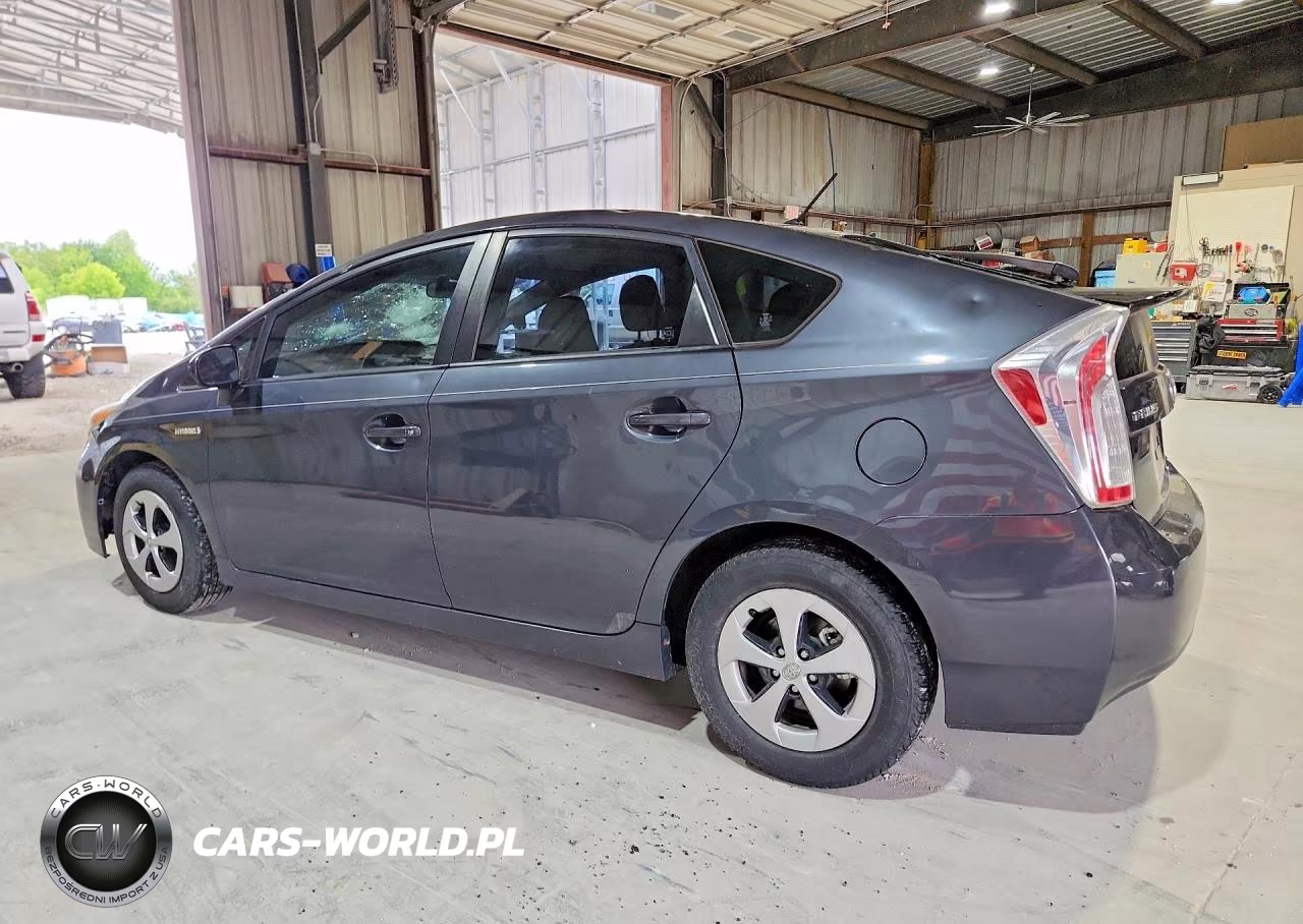 2013 Toyota Prius Two VIN:JTDKN3DU0D1624373 - 2