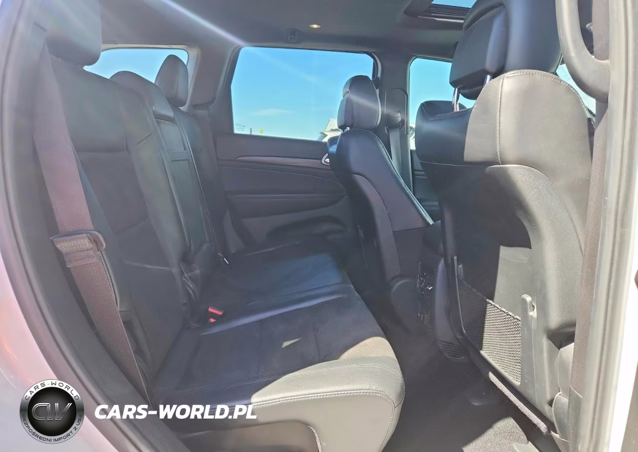 2020 Jeep Grand Cherokee Laredo VIN:1C4RJFAGXLC163924 - 10
