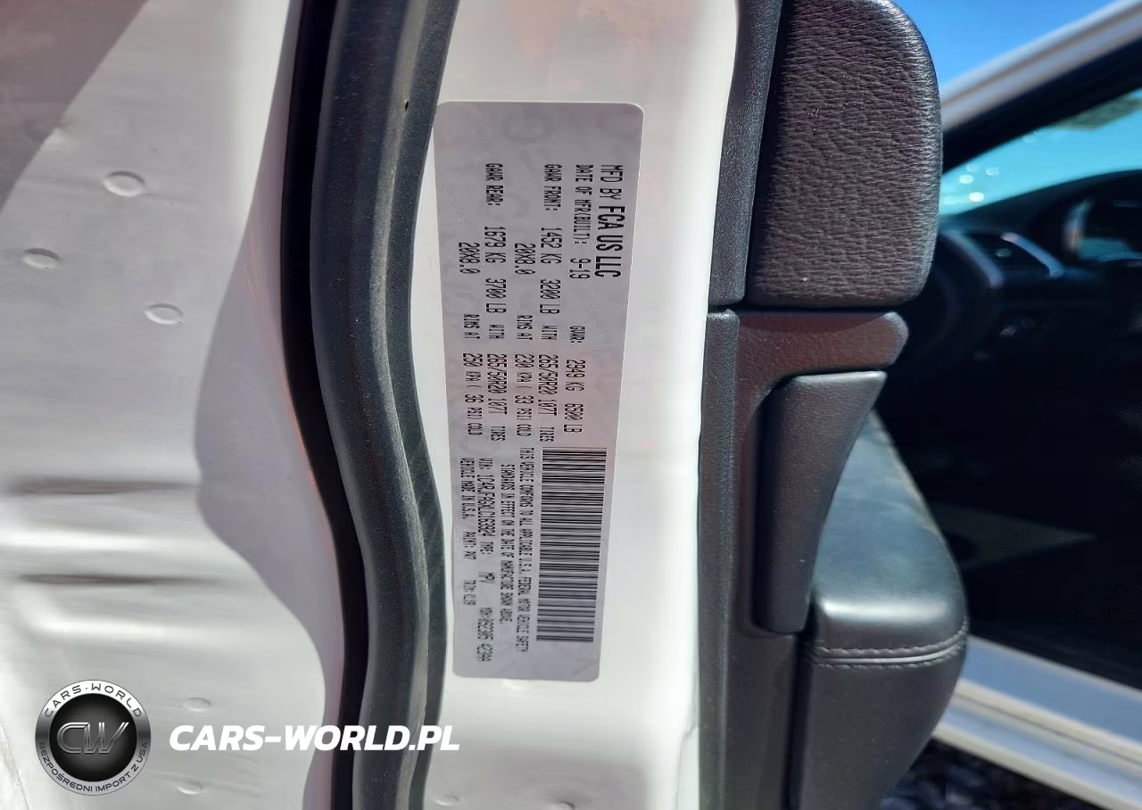 2020 Jeep Grand Cherokee Laredo VIN:1C4RJFAGXLC163924 - 12