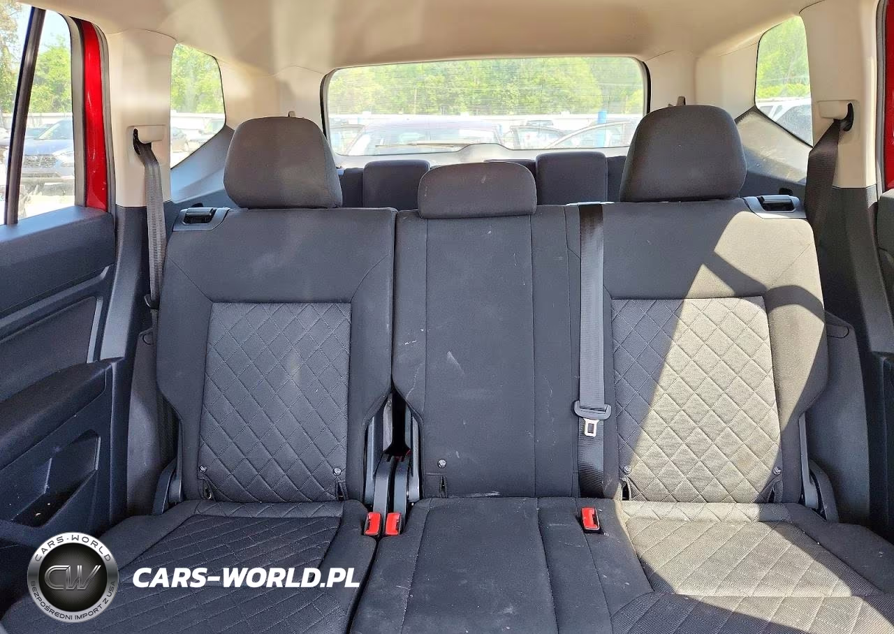 2018 Volkswagen Atlas S VIN:1V2GR2CA6JC543078 - 10