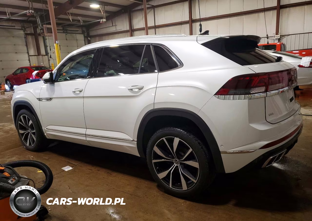 2024 Volkswagen Atlas Cross Sport Sel Premium R-Line VIN:1V2FE2CA8RC250513 - 2