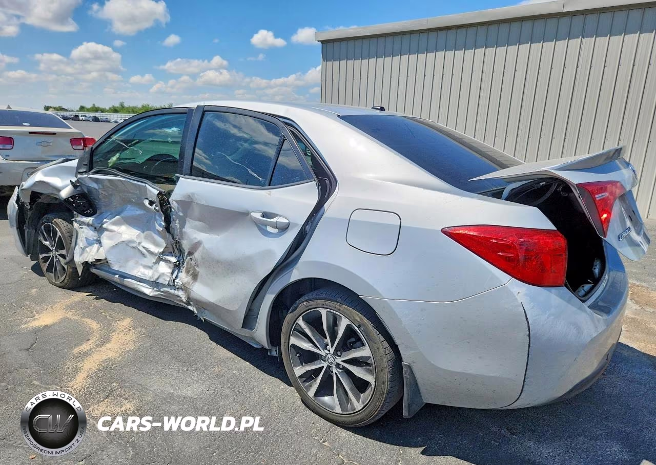 2017 Toyota Corolla Se VIN:5YFBURHE8HP699199 - 2