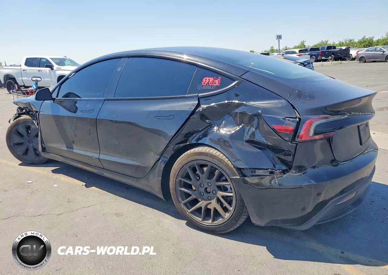 2025 Tesla Model 3 VIN:5YJ3E1EA4SF035215 - 2