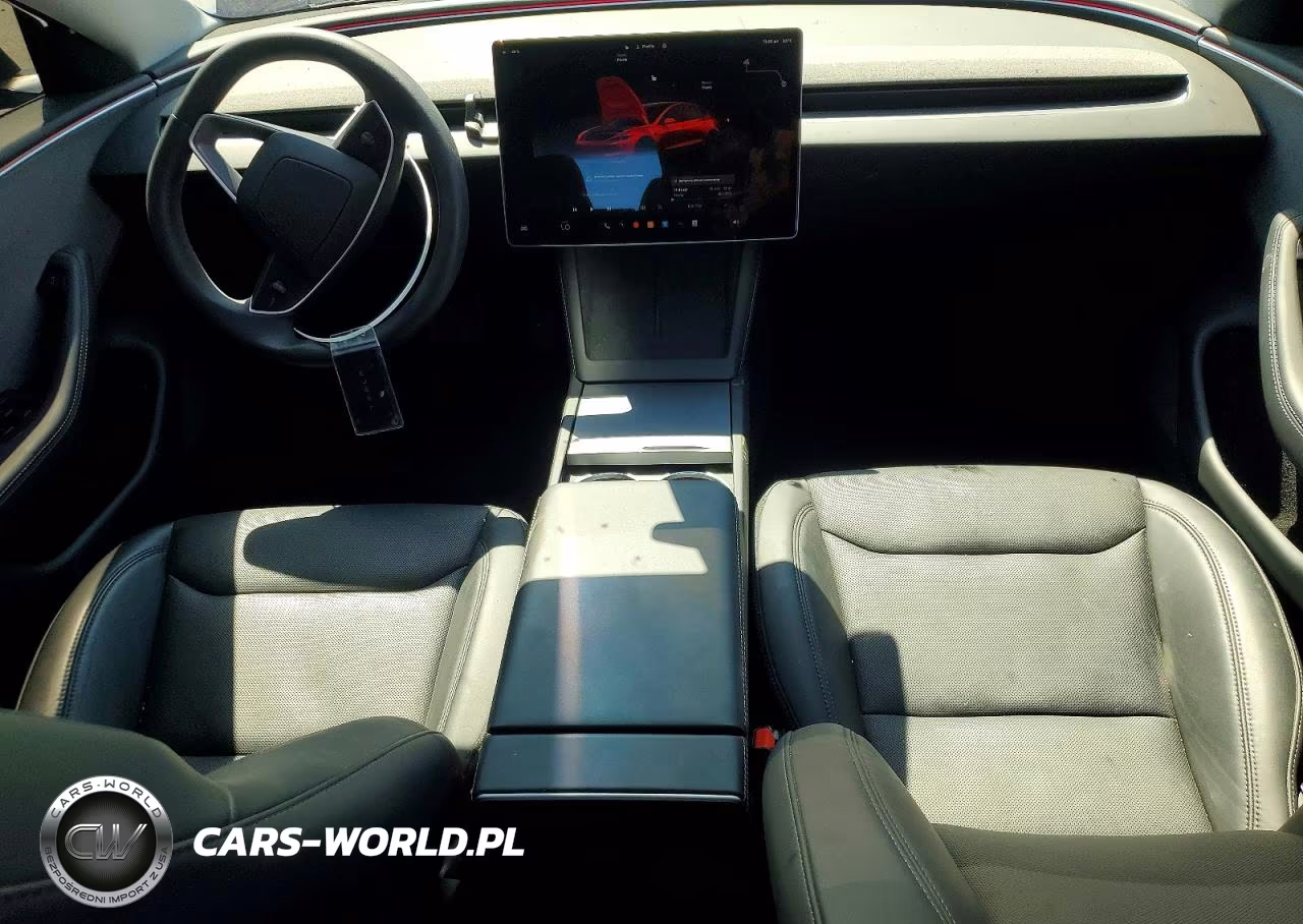 2025 Tesla Model 3 VIN:5YJ3E1EA4SF035215 - 8
