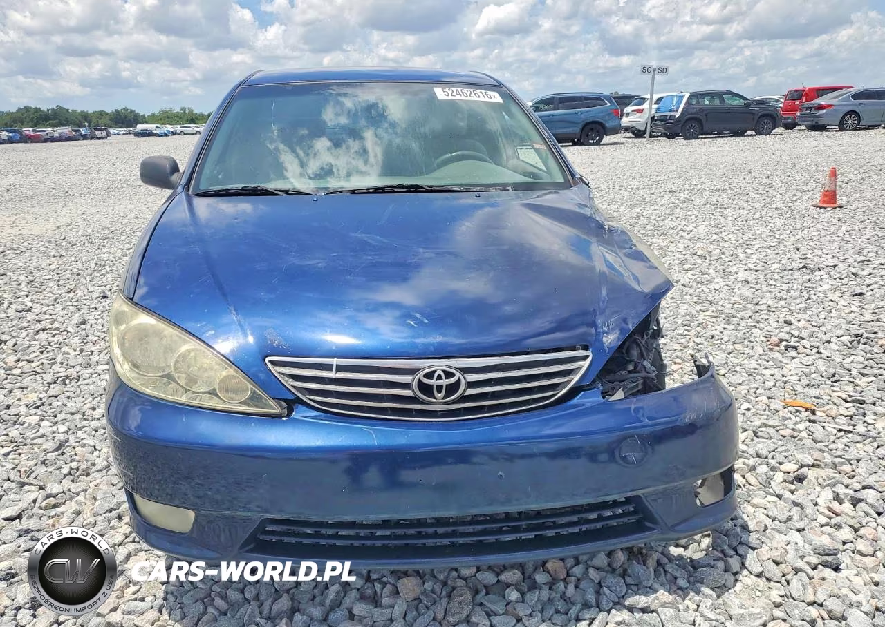 2005 Toyota Camry Le VIN:4T1BE32K75U102451 - 5