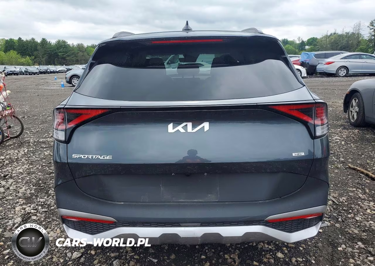 2025 Kia Sportage Ex VIN:KNDPVCDG6S7204322 - 6