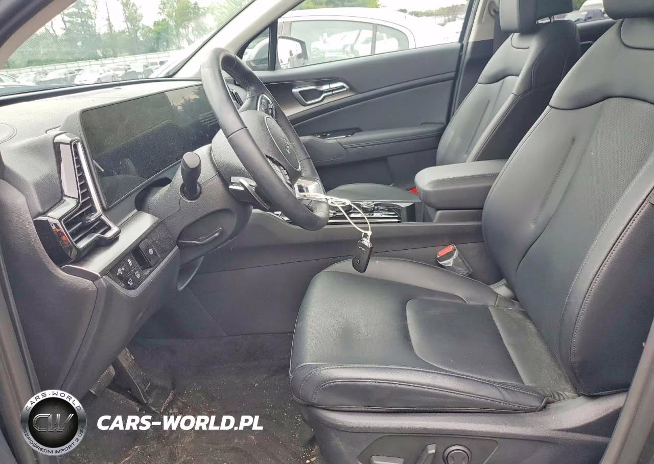 2025 Kia Sportage Ex VIN:KNDPVCDG6S7204322 - 7