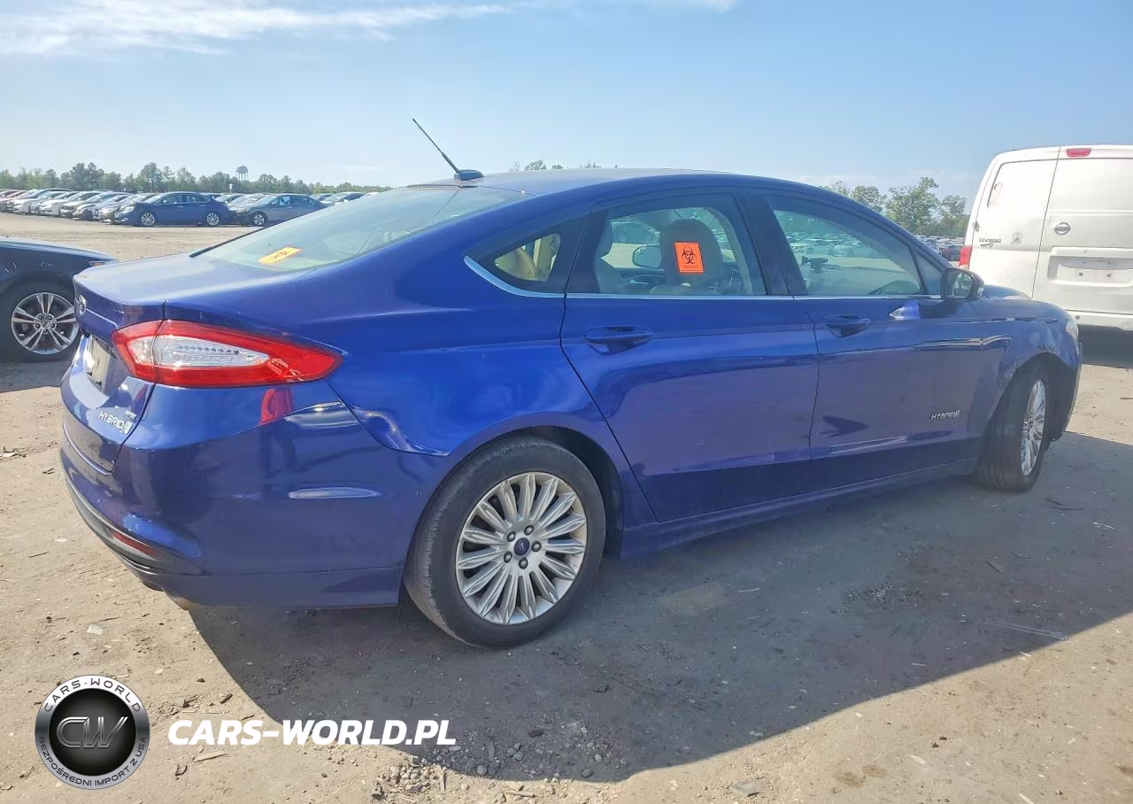 2013 Ford Fusion Se Hybrid VIN:3FA6P0LU4DR106001 - 3