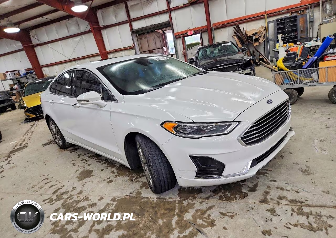 2019 Ford Fusion VIN:3FA6P0CD0KR150980 - 4
