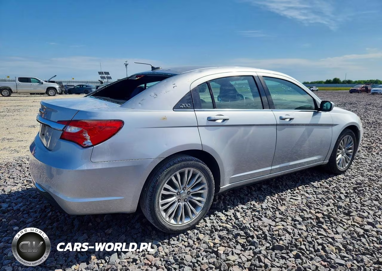 2012 Chrysler 200 Lx VIN:1C3CCBAB9CN274115 - 3
