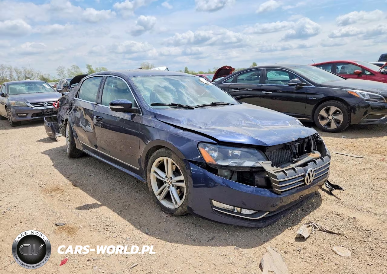2013 Volkswagen Passat Sel VIN:1VWCN7A38DC138273 - 4