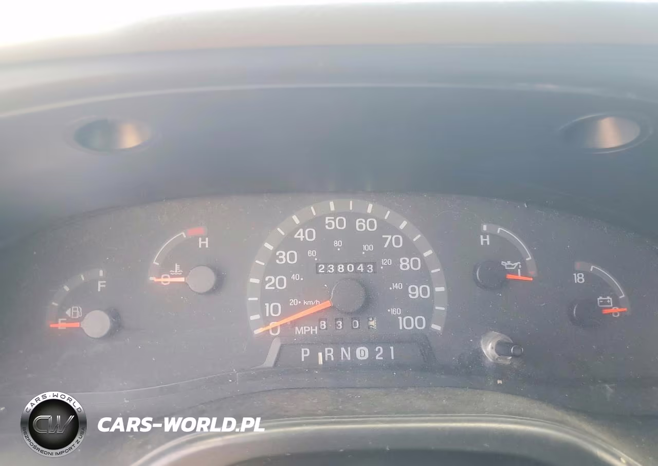 2001 Ford Econoline E250 Van VIN:1FTNE24211HB09746 - 9