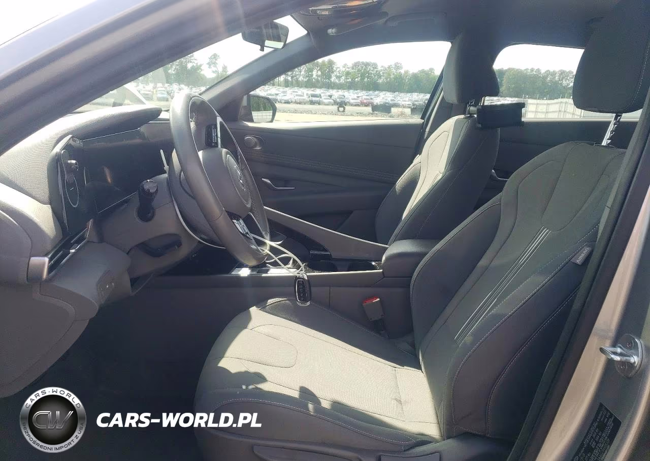 2023 Hyundai Elantra Sel VIN:5NPLS4AG7PH115329 - 7
