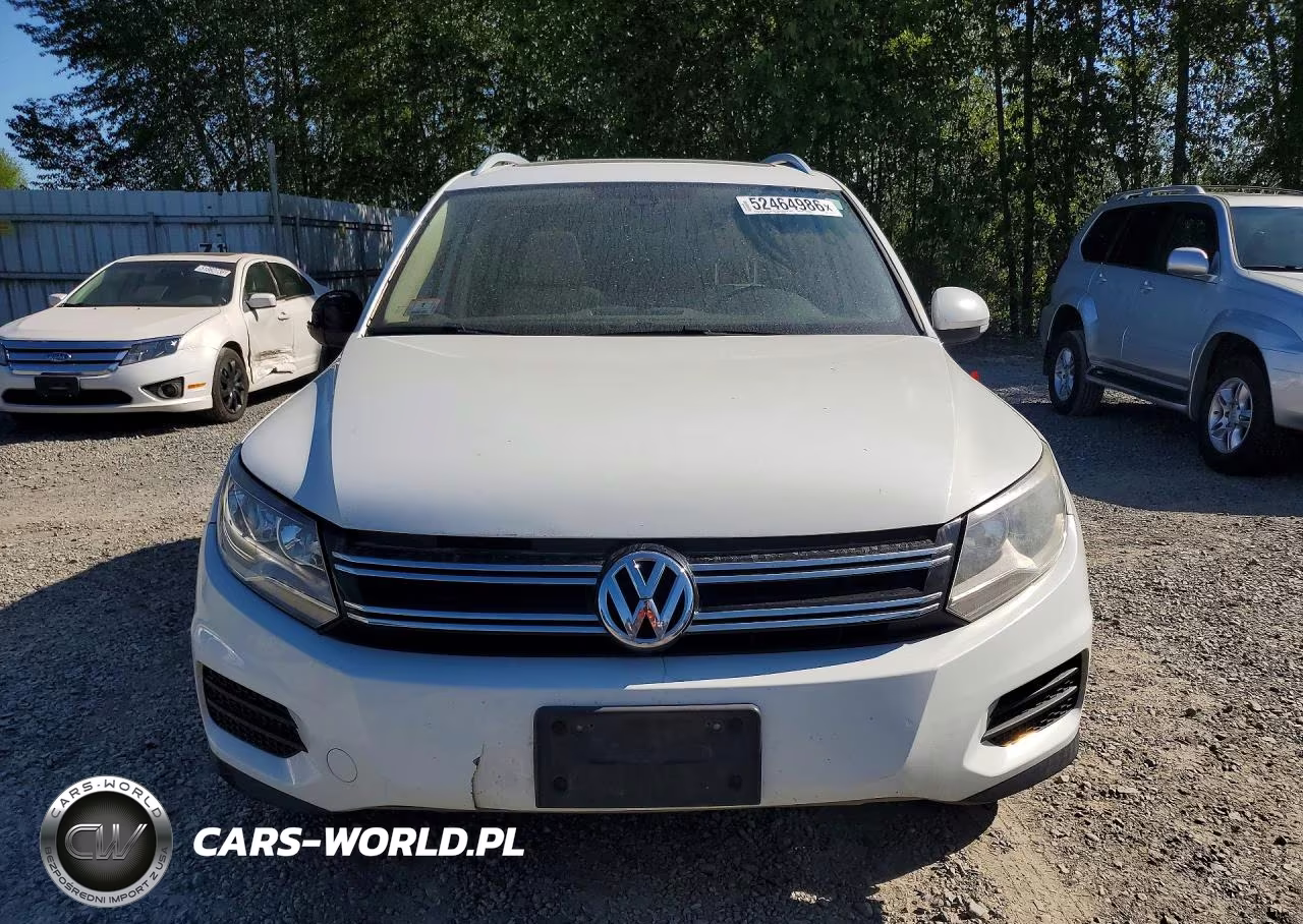 2017 Volkswagen Tiguan Wolfsburg VIN:WVGSV7AX5HK014776 - 5