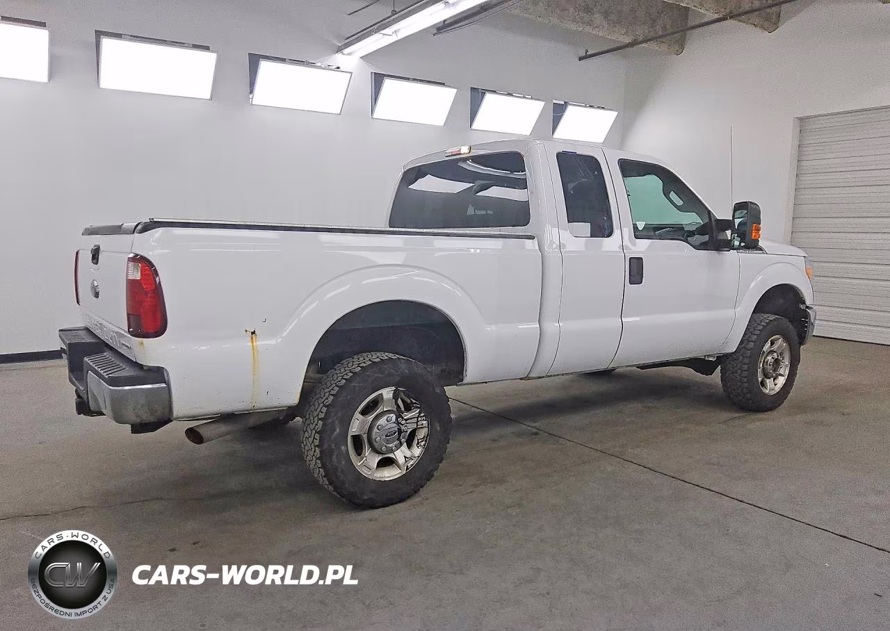 2016 Ford F250 Super Duty VIN:1FT7X2B64GEB92303 - 3